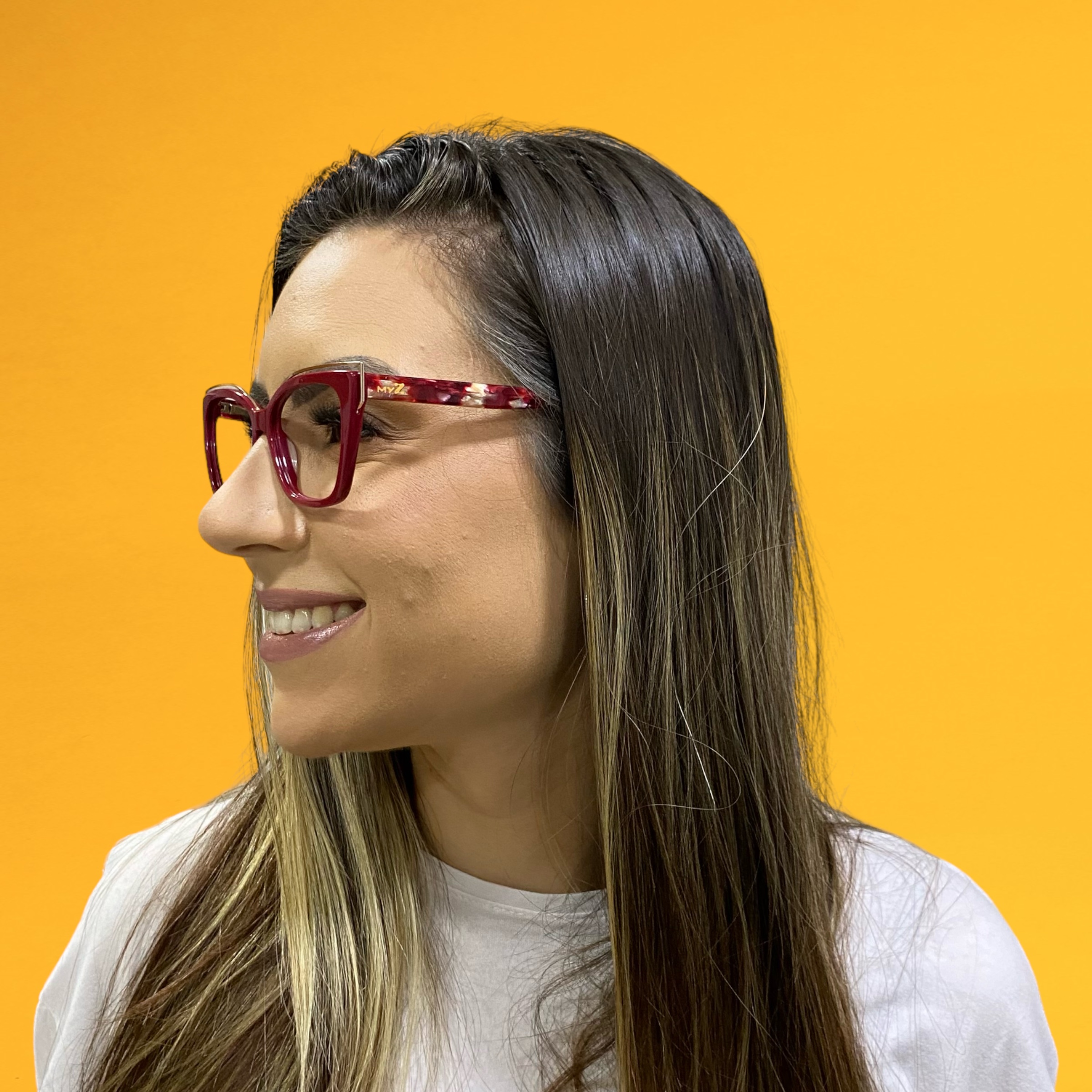 Óculos MYZ GATINHO VINHO COM DETALHES OURO - Imagem 4