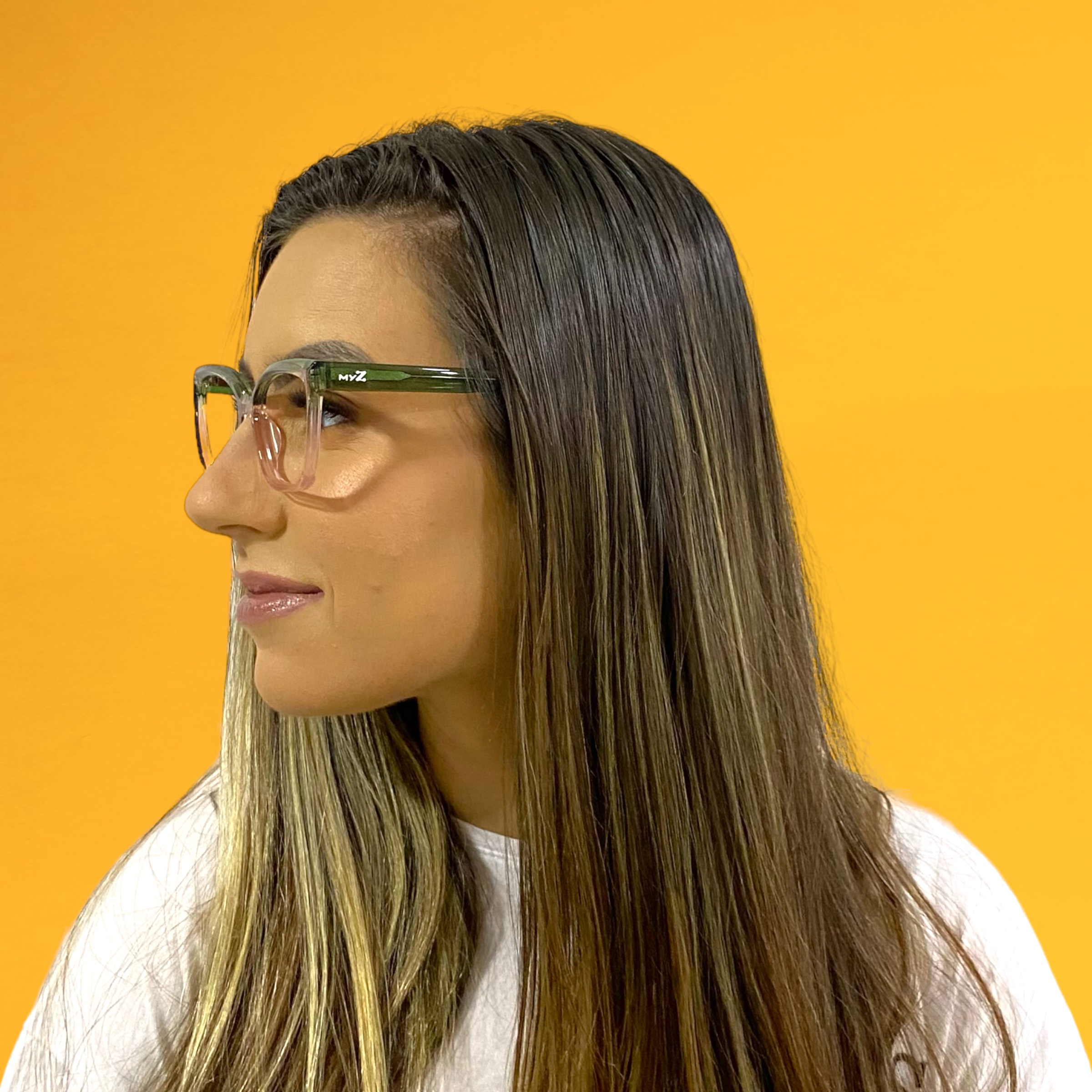 Óculos MYZ GATINHO ROSA TRANSLUCIDO COM DETALHES EM VERDE TRANSLUCIDO - Imagem 4