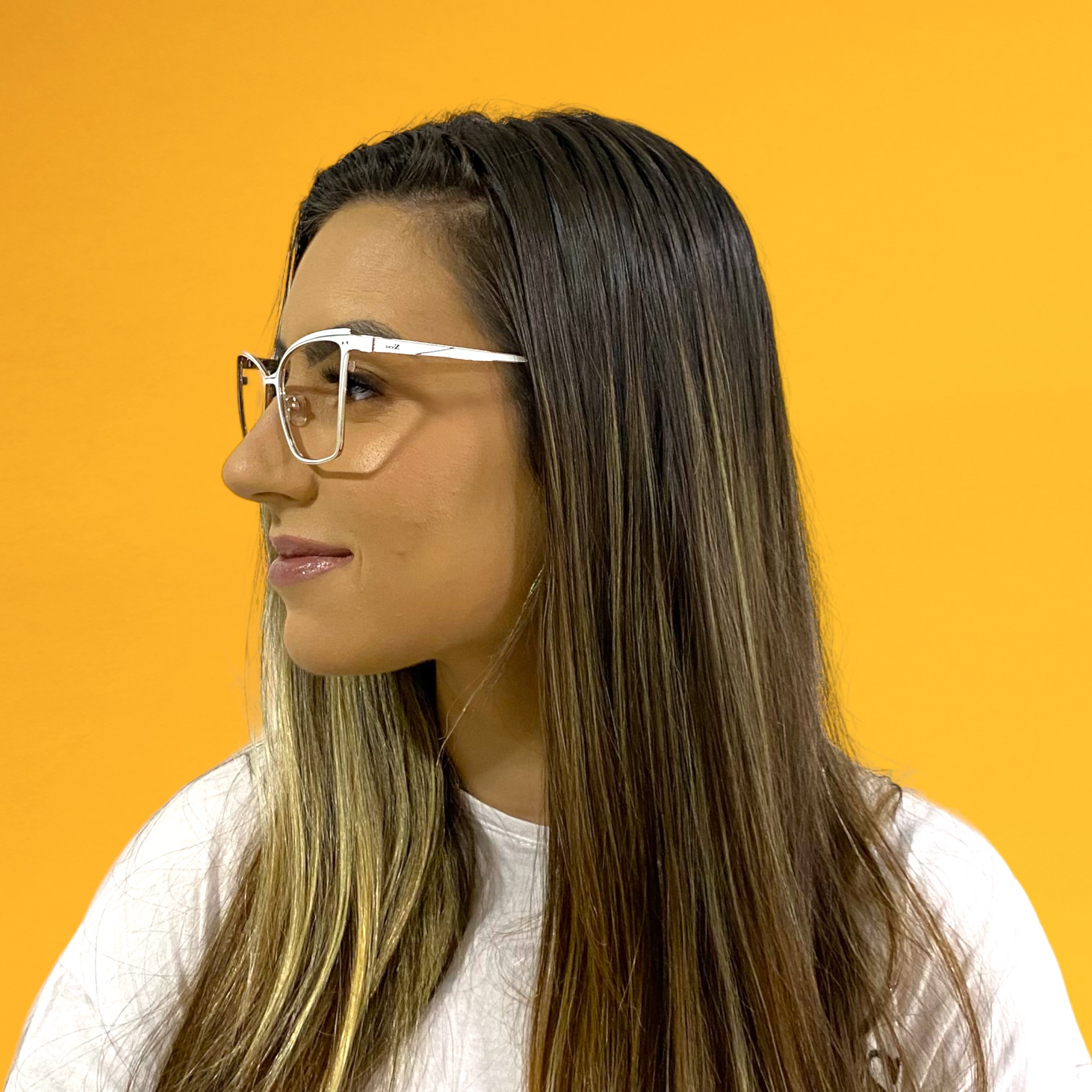 Óculos MYZ GATINHO BRANCO COM DETALHES OURO - Imagem 4